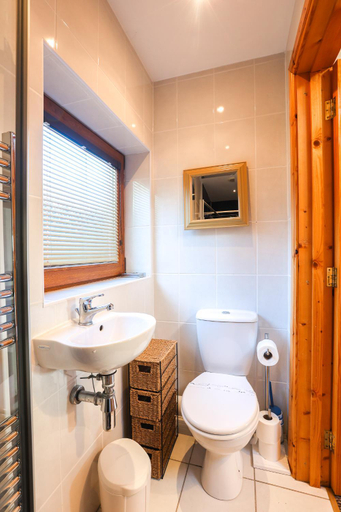 Bathroom 3, St Ronans Cottages, Mid and East Antrim