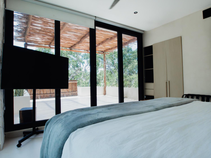 Others 5, Las Villas I & II, Cozumel