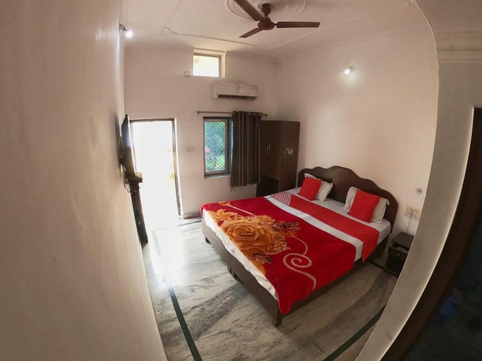 Bedroom 1, Jai Balaji Homestay, Chhatarpur