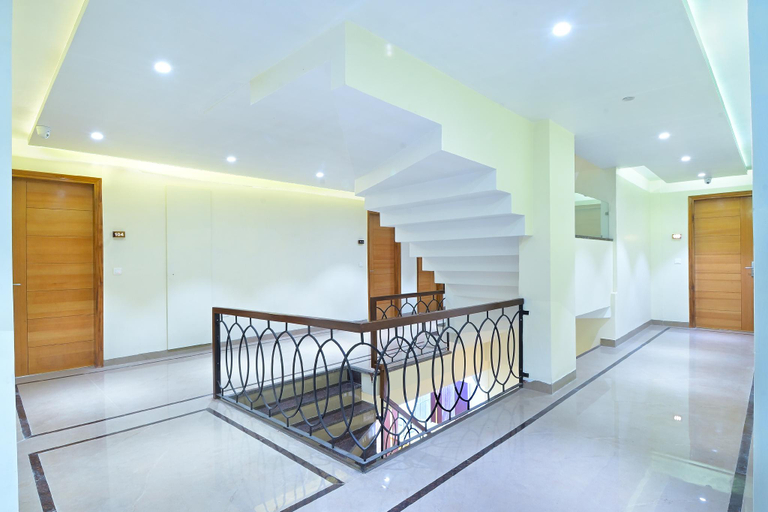 Public Area 2, HOTEL SHANDON-2 MINS FROM CANNAUGHT PLACE, Delhi