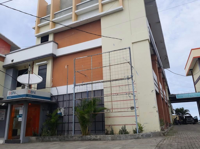 Exterior & Views 2, Bukit Kenari Hotel & Restaurant, Parepare