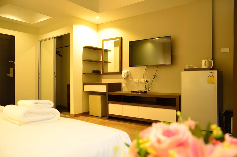 Bedroom 30