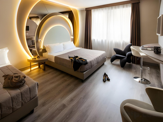 Bedroom 16