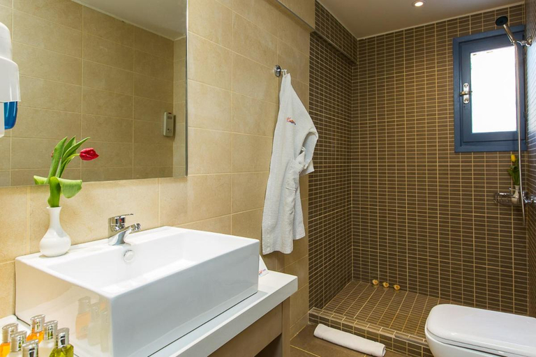 Bathroom 5, Solimar Ruby, Crete