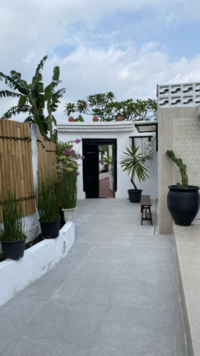 Exterior & Views 2, Villa Padi Pakem Yogyakarta, Sleman