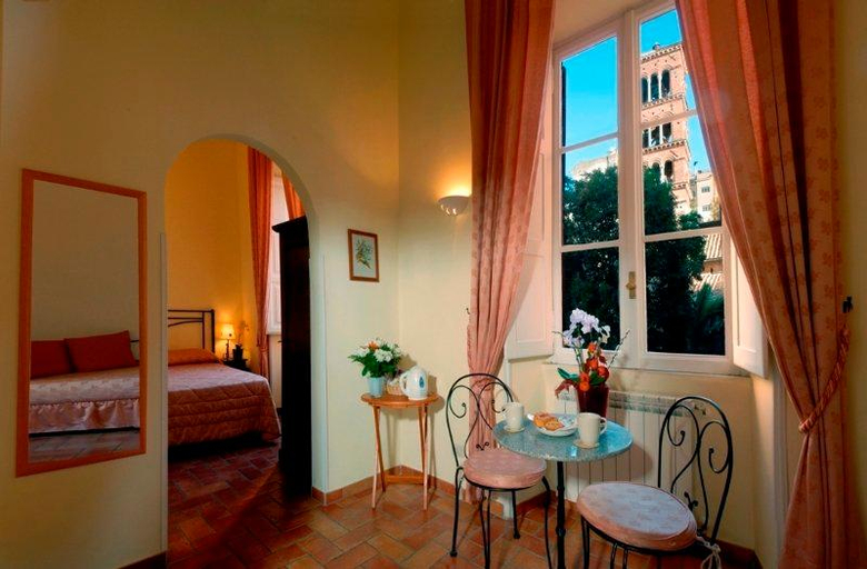 Bedroom 2, Aenea Superior Inn, Rome
