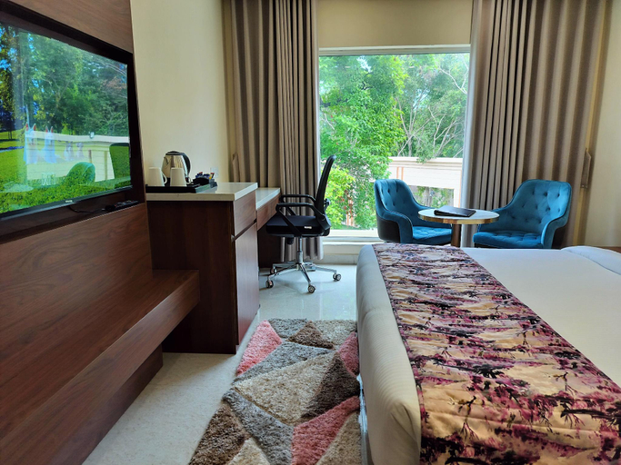 Bedroom 25