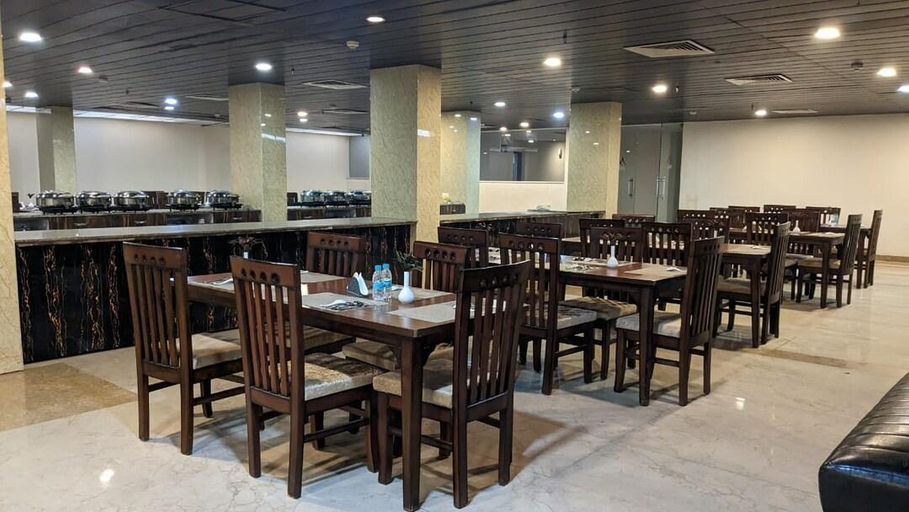 Food & Drinks 5, HOTEL METTEYYE RESIDENCY, Kushinagar