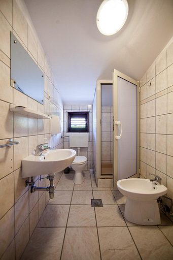 Bathroom 2, Apartments Malo Lago, Lastovo