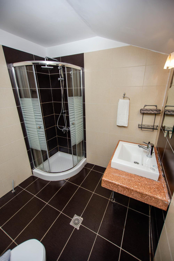 Bathroom 3, Ammolithos Beach, Central Macedonia