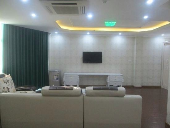 4, Phuong Hoang Hotel, Thanh Hóa City