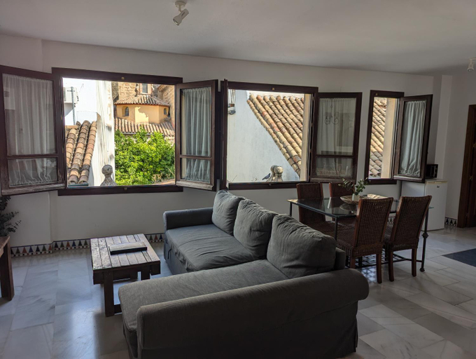 Others 5, Apartamentos Plaza, Córdoba