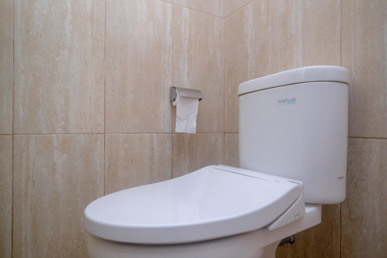 Bathroom 22