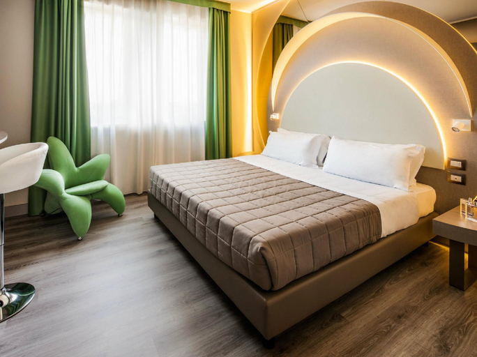 Bedroom 28
