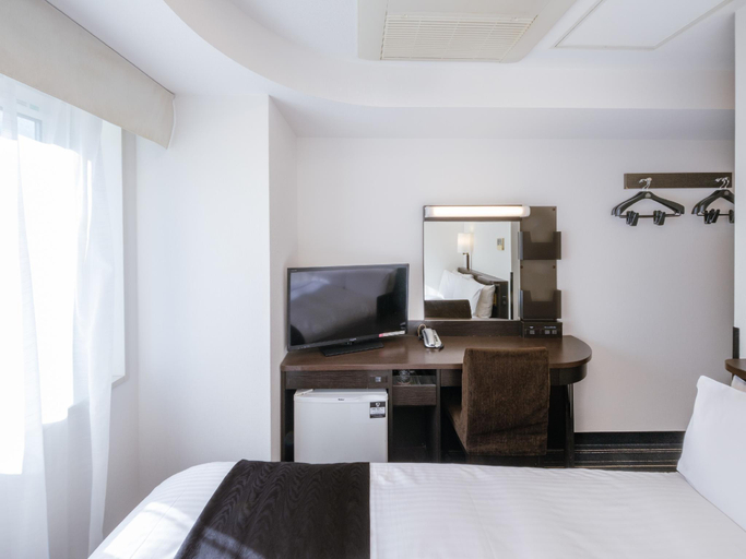 Bedroom 16