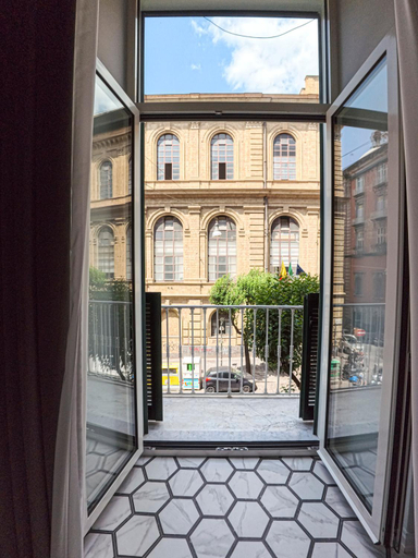 Others 3, Costantinopoli 33 Grand Suite, Napoli