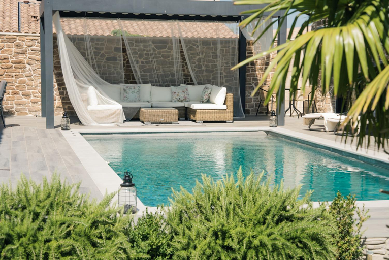 5, Maison privee provencale, Gard