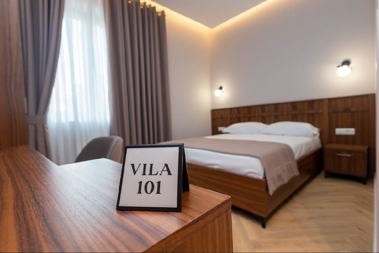 Hotel VILA 101 Room Type - Standard Triple Room Hotel VILA 101 Room Type - Standard Triple Room