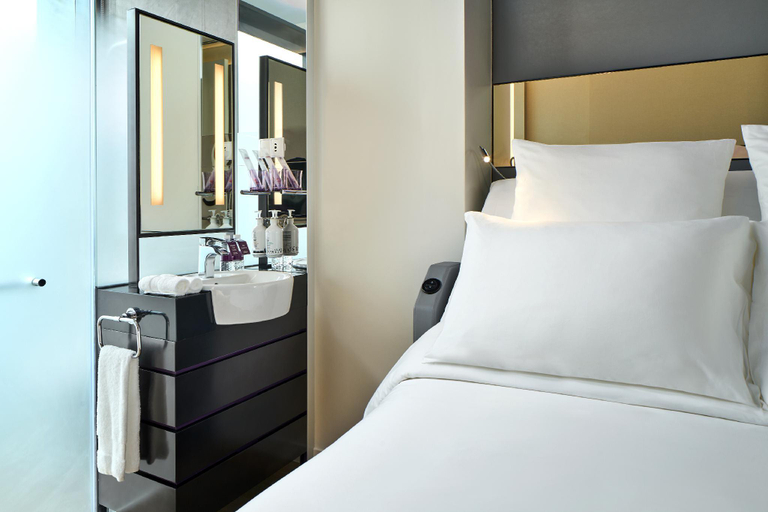 Bedroom 17