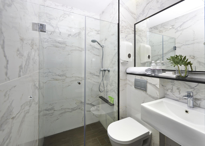 Bathroom 8
