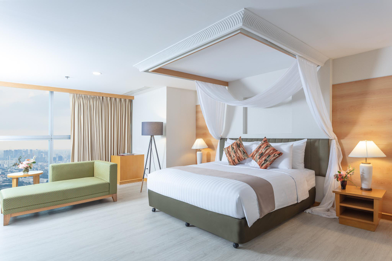 Bedroom 12