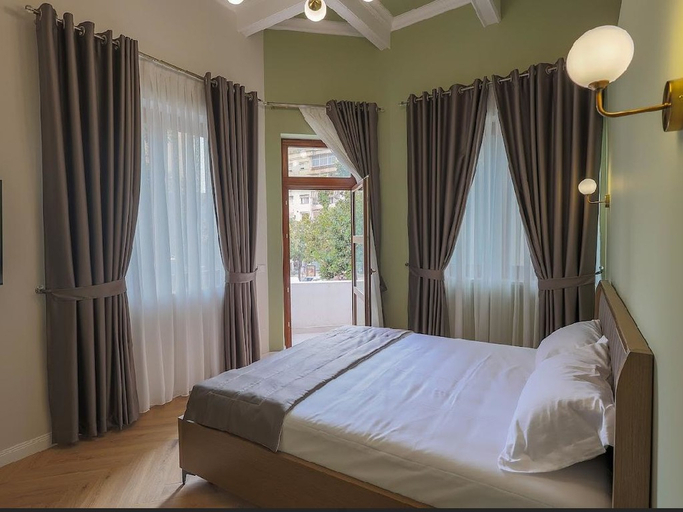 Hotel VILA 101 Room Type - Deluxe Double Room with Balcony