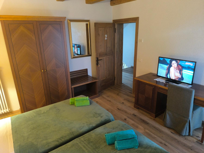 Others 2, Old B&B, Belluno