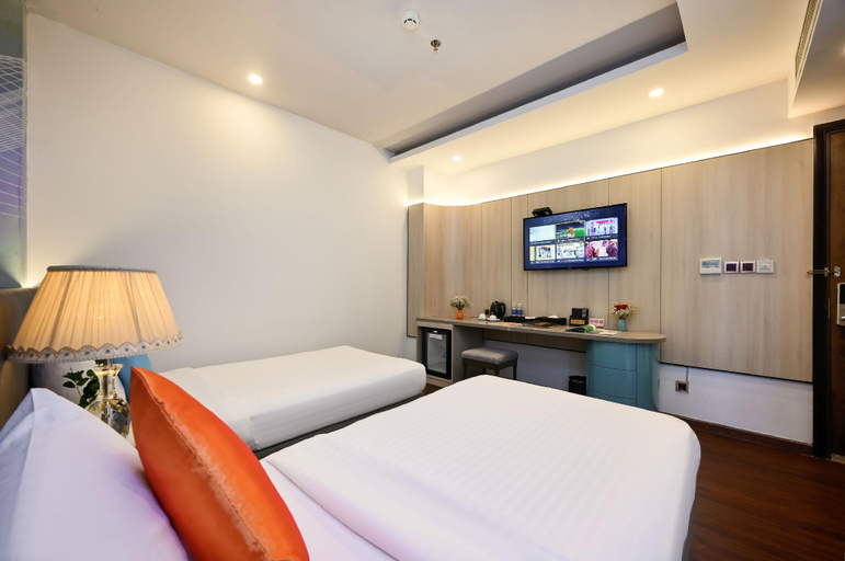 Bedroom 24