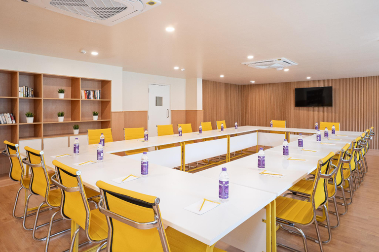 Business center 3, Bloom Hotel - Lonavala Khandala, Satara