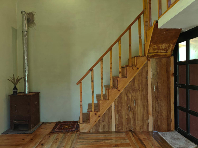 Others 5, Astitva Binsar, Almora