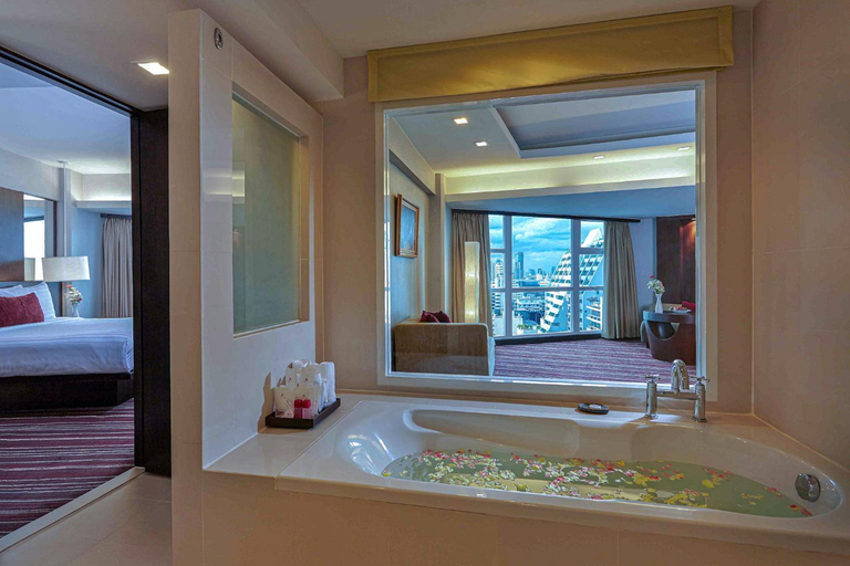 Bathroom 14