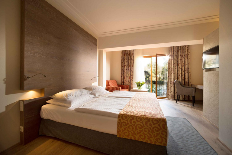 Bedroom 12