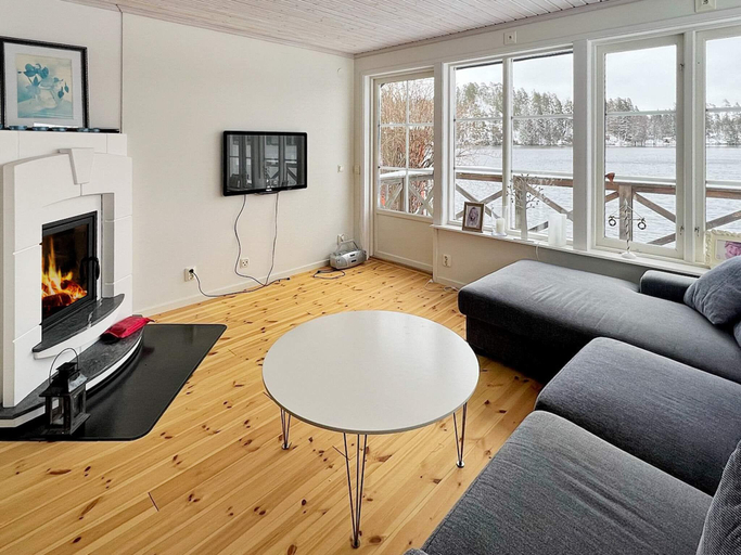 Others 4, star holiday home in STENSJON, Eksjö