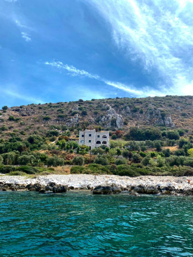 Others 4, Vatoulia House, Peloponnese