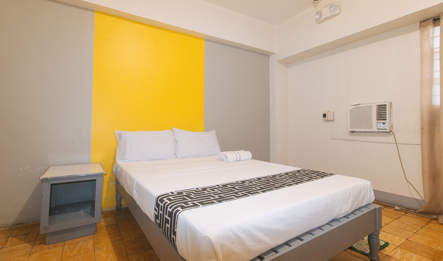 Bedroom 4, Hotel Madiaas by RedDoorz, Iloilo City