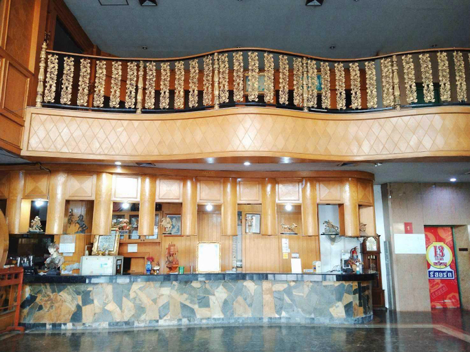 Public Area 2, 13 Coins Bang Yai Hotel by ZUZU, Bang Bua Thong