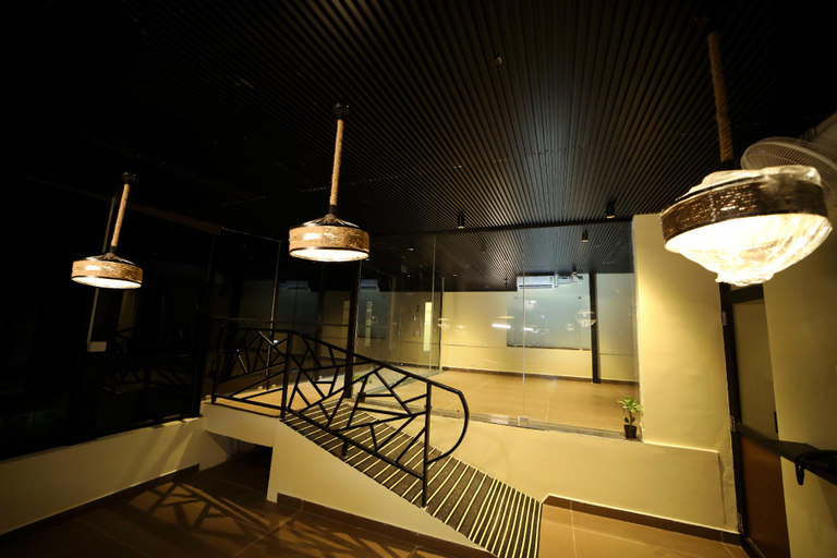 Public Area 2, Suthanthira Stay Inn, Dindigul