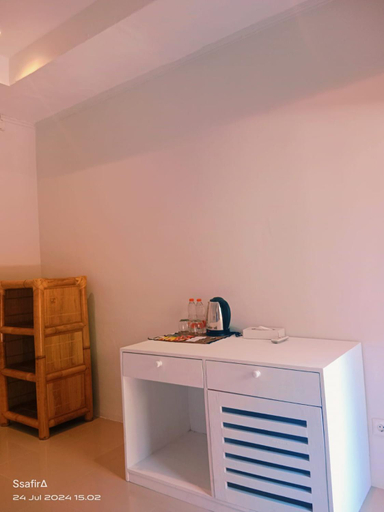 Dining Room 12