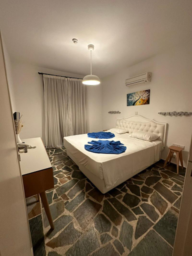 Bedroom 3, Tasmaria Aparthotel