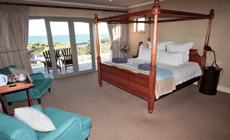 Bedroom 3, On The Cliff Guest House, Overberg