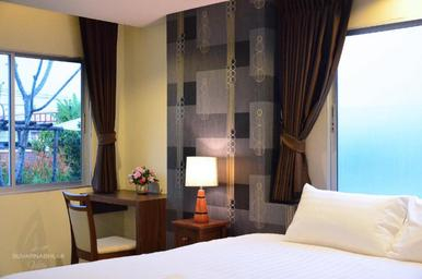 Bedroom 30