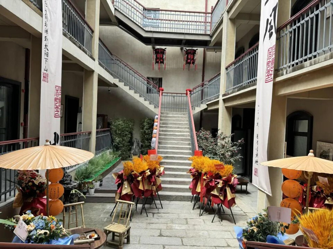 Others 3, wodeyouyouliyuanjiudian, Qingdao