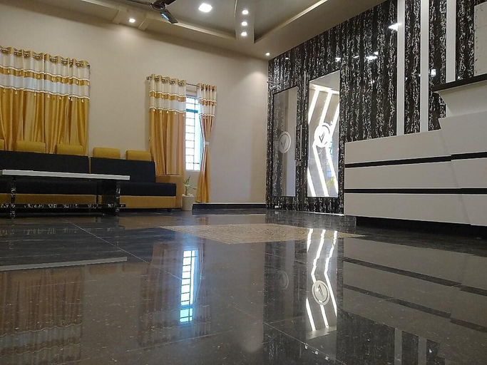 Others 5, Faiz Residency, Ramanathapuram