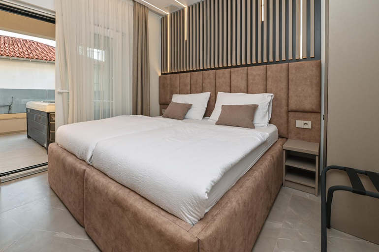 Others 3, Aparthotel OLIVE with jacuzzi and breakfast, Novalja