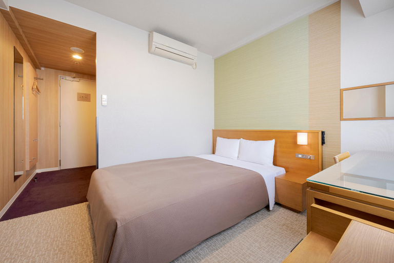 Bedroom 30