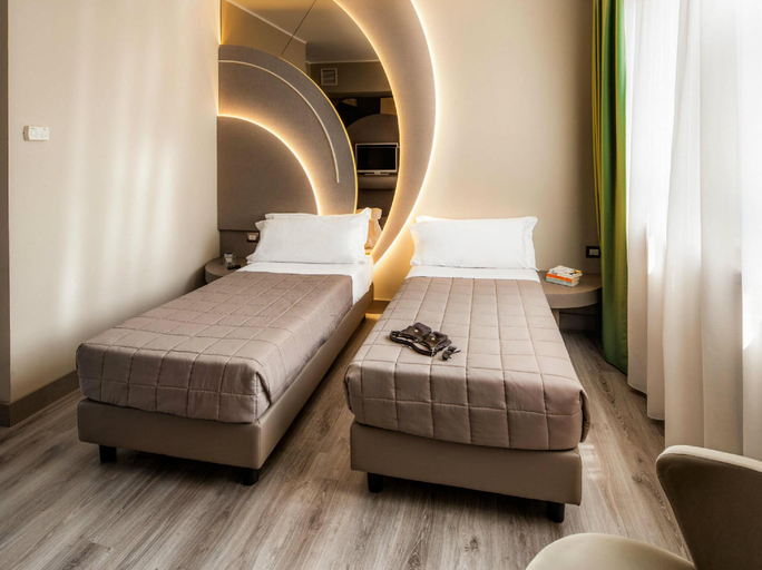 Bedroom 21