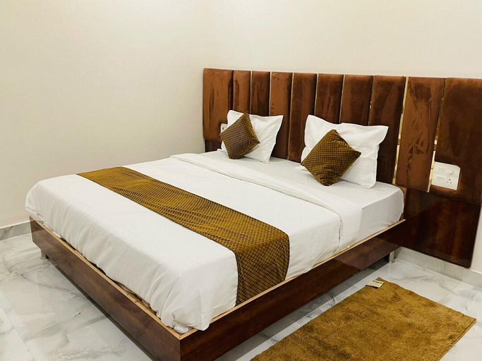 Others 5, Hotel Fusion, Kurukshetra