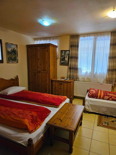 Bedroom 2, Panzio Anett, Pietroasa