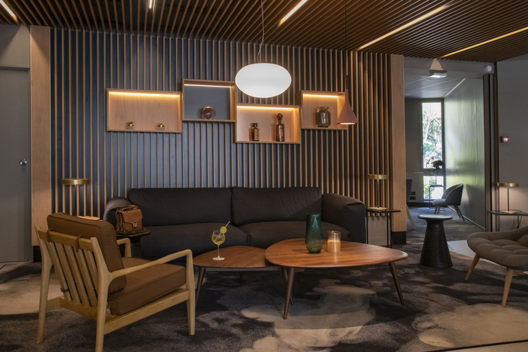 Public Area 5, Novotel Antibes Sophia Antipolis, Alpes-Maritimes
