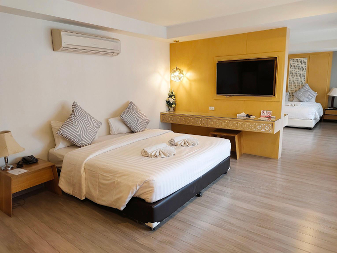 Bedroom 6